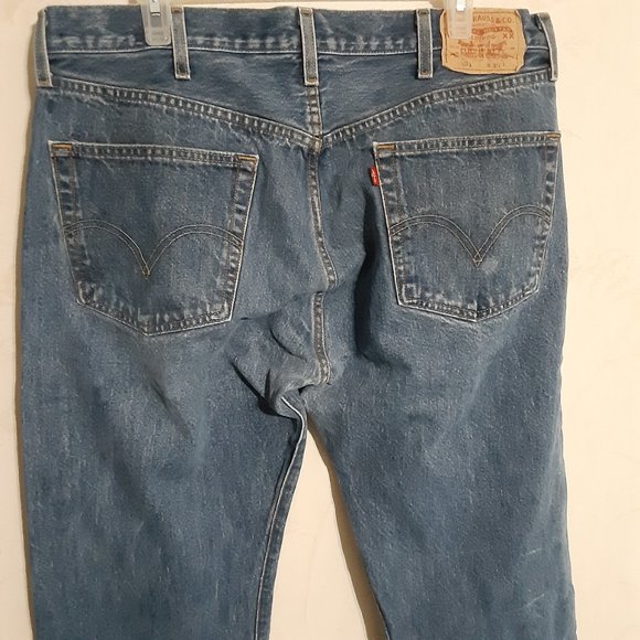 Vintage Men's Levi's Button Fly 501 XX Jeans in Size 38x32 - Picture 6 of 8